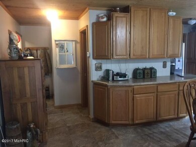 Lots of Cabinets