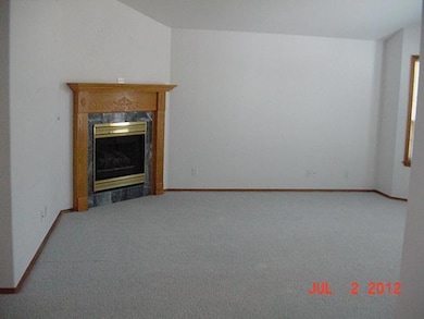 910 Amanda Way, Central Point, OR 97502 - photo 6