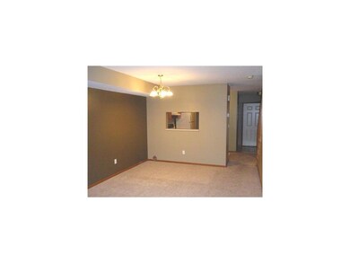 939 Grand Avenue Ct, Marion, IA 52302 - photo 4