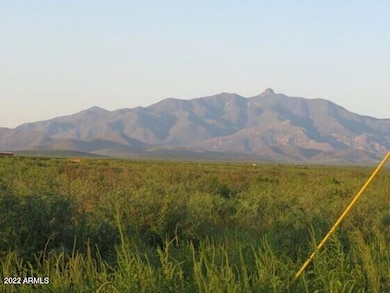 20211004224233794443000000-o