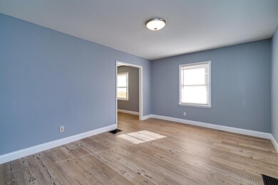 1212 Canfield Ave, Dayton, OH 45406 - photo 2