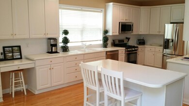 Kitchen (3)