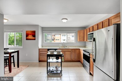 15256 Lodge Terrace, Woodbridge, VA 22191 - photo 4