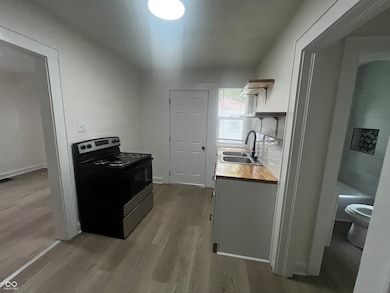 1504 N Gladstone Ave, Indianapolis, IN 46201 - photo 5
