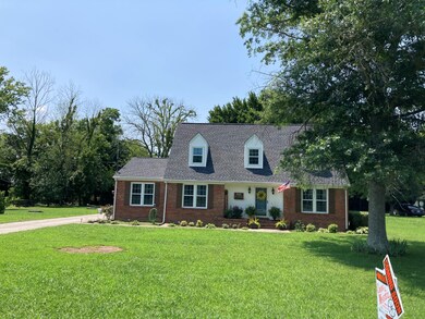 111 Idle Dr, Shelbyville, TN 37160 - photo 3