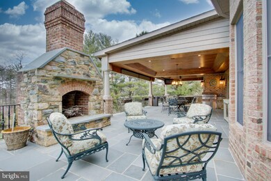 12416 Happy Hollow Rd, Cockeysville, MD 21030 - photo 4