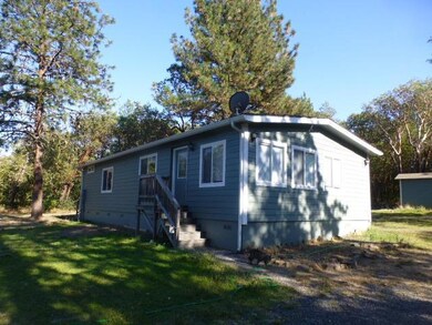 6001 Foley Ln, Central Point, OR 97502 - photo 3