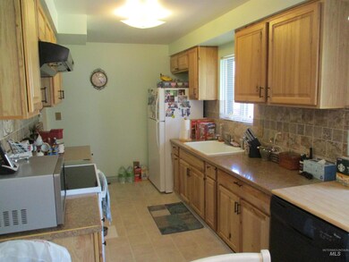 2631 Fairmont Ave, Burley, ID 83318 - photo 4