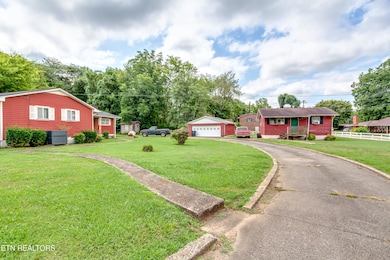 313 Bud St, Athens, TN 37303 - photo 5