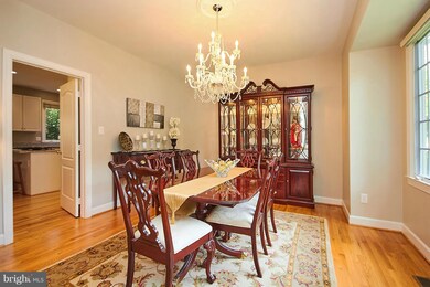 11317 Bright Pond Ln, Reston, VA 20194 - photo 6