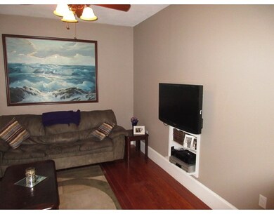 41 Farragut Ave unit 1, Medford, MA 02155 - photo 3