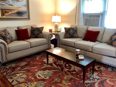 70 Carroll Ave #508 Newport, RI 02840