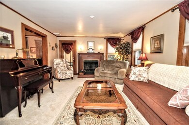 708 James St, Latrobe, PA 15650 - photo 6