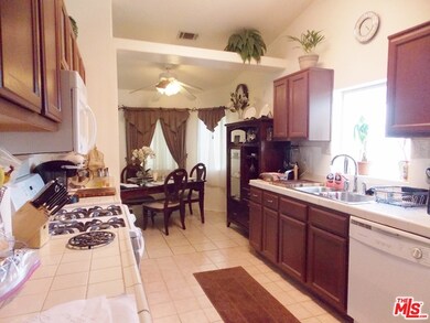 3294 Emerald St, Rosamond, CA 93560 - photo 6