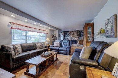 1321 E Broadway St, Cushing, OK 74023 - photo 6