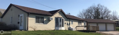 117 N Kossuth St, Osceola, IA 50213 - photo 2