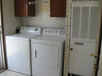 5094 Randleman Rd unit A, Greensboro, NC 27406 - photo 6