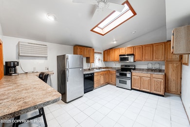 6147 Decker Rd, Bushkill, PA 18324 - photo 5