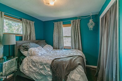 10094thStSW_00012