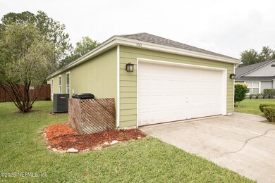 3013 Wavering Ln, Middleburg, FL 32068 - photo 3