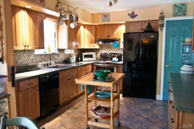 4533 Main Rd W, Emmaus, PA 18049 - photo 3