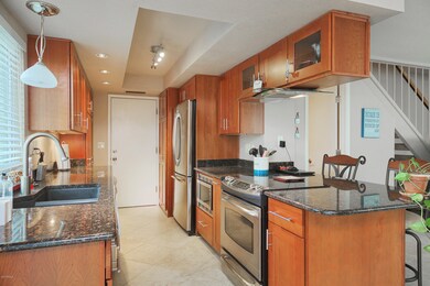 8639s48th1-005