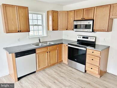 104 E Main St, Dallastown, PA 17313 - photo 2