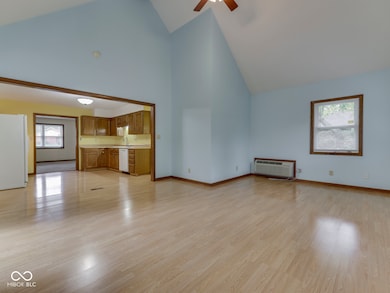 116 Dahlia Ln, Indianapolis, IN 46217 - photo 6