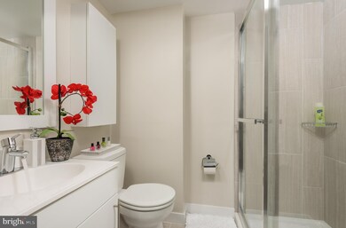104 W North Ln unit B2, Conshohocken, PA 19428 - photo 3