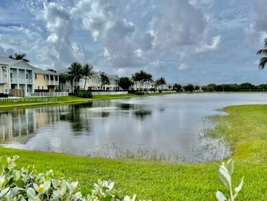 10757 NW 75th St, Doral, FL 33178 - photo 6