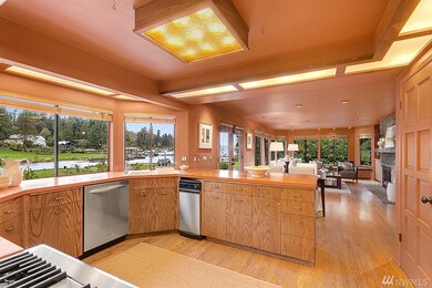 8586 Hunts Point Ln, Hunts Point, WA 98004 - photo 7