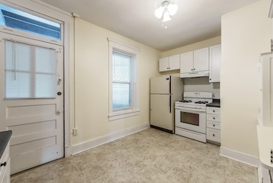37 O'Connor Ave unit 2L, Holyoke, MA 01040 - photo 7