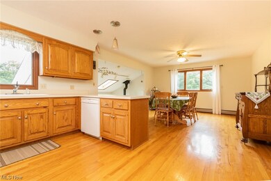 33 Eggleston Rd, Aurora, OH 44202 - photo 2