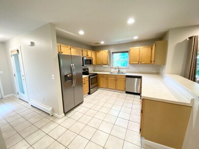 207 Juniper Dr, South Burlington, VT 05403 - photo 5