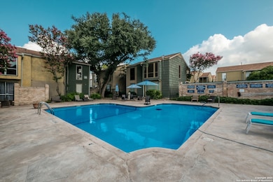 HOA pool amenity
