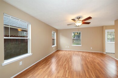 33118 Cottonwood Bend, Magnolia, TX 77354 - photo 3