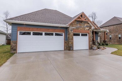Thorndale-Nixa-Home-4