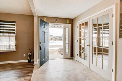 3674 Pickwick Cir, Plainfield, IN 46168 - photo 7