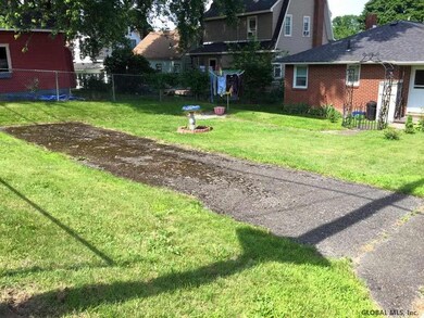 36 121st St, Troy, NY 12182 - photo 7