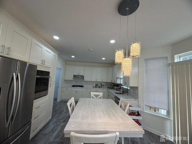 46 Pin Oak Dr, North Brunswick, NJ 08902 - photo 7