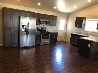 3026 Hardpan Ave unit A & B, Cody, WY 82414 - photo 4