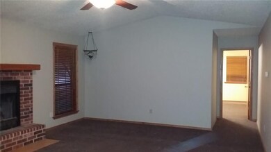 700 Butler Rd, Prairie Grove, AR 72753 - photo 4