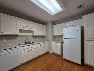 3232 Glenloch Place, Lawrenceville, GA 30044 - photo 2