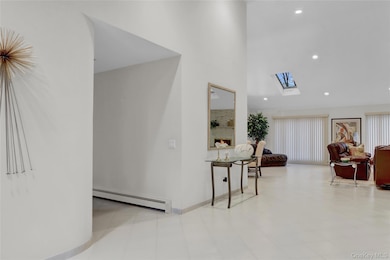 254 Pine Acre Blvd, Dix Hills, NY 11746 - photo 3