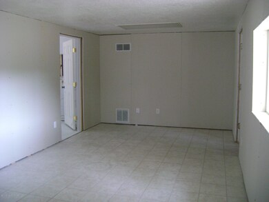 3701 Gold Ave, Farmington, NM 87402 - photo 2