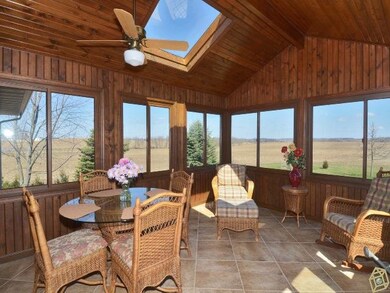 6450 Grandview Rd, Verona, WI 53593 - photo 3