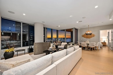 Pacific Gate unit 1503, San Diego, CA 92101 - photo 2