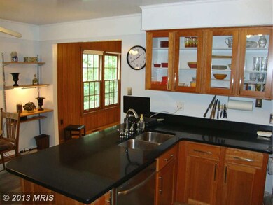 2330 N Oak St, Falls Church, VA 22046 - photo 7