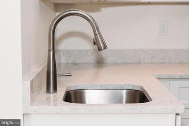 380 Broadview Ave unit 1, Warrenton, VA 20186 - photo 4