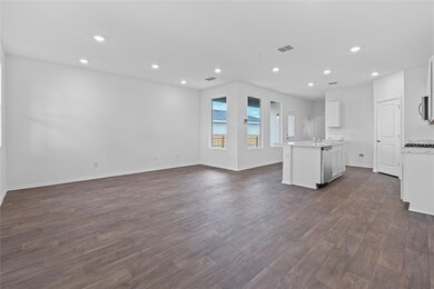 313 Puerto Plata Ave, Bastrop, TX 78602 - photo 5